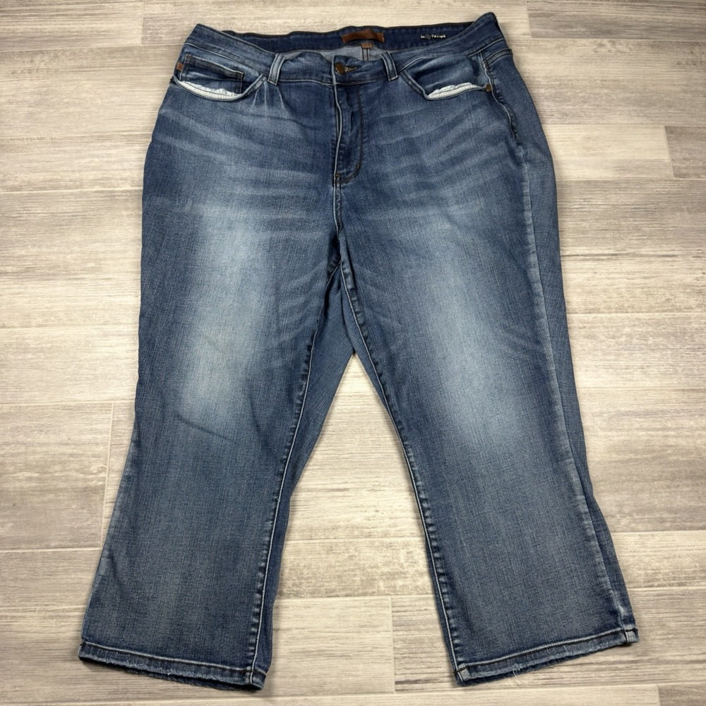 Judy Blue Jeans Women's 20W Skinny Fit Capri High Rise Stretch Denim (37x22)